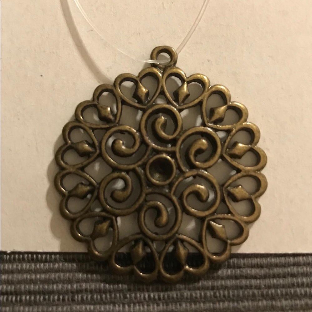 NEW ANTIQUE BRONZE COLORED METAL FOCAL PENDANT